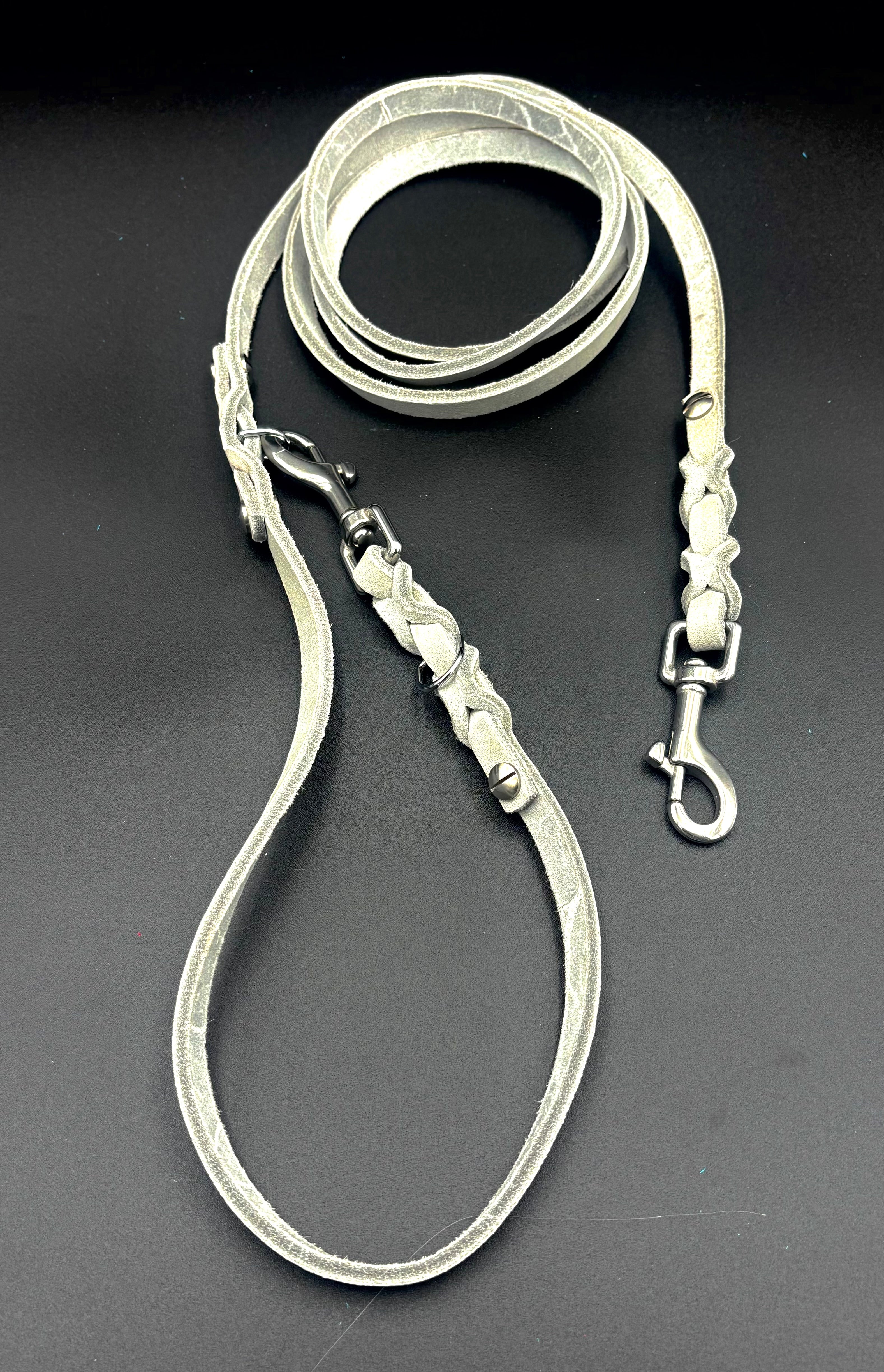 Verstellbare Leder-Hundeleine – 2 Meter